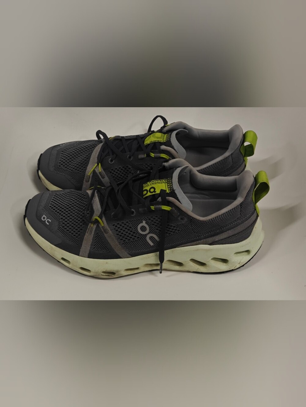 On Cloud Cloudsurfer Trail Grey Green Running Hiking Men Sneakers Sz 11